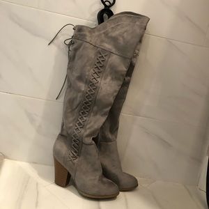 Wide calf  !!!!! Over the knee boot !